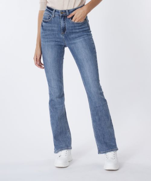 Trousers flared