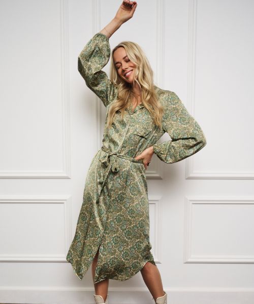 Dress long hideaway
