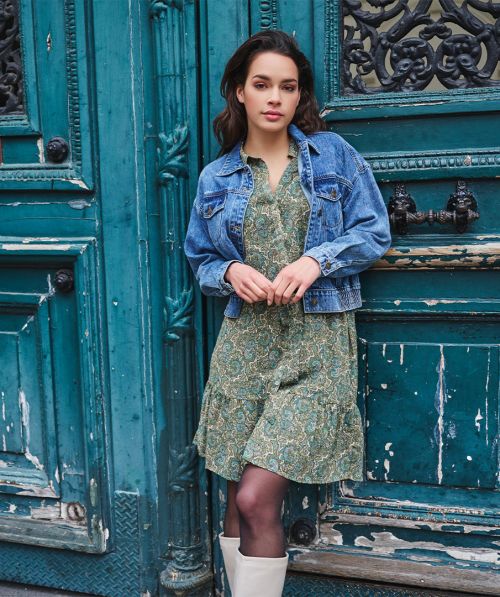 Dress hideaway