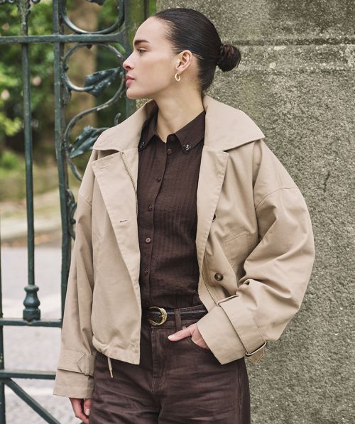 Coat trench short hood