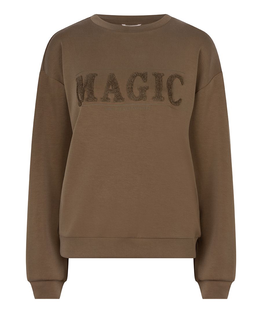 Sweater modal “Magic