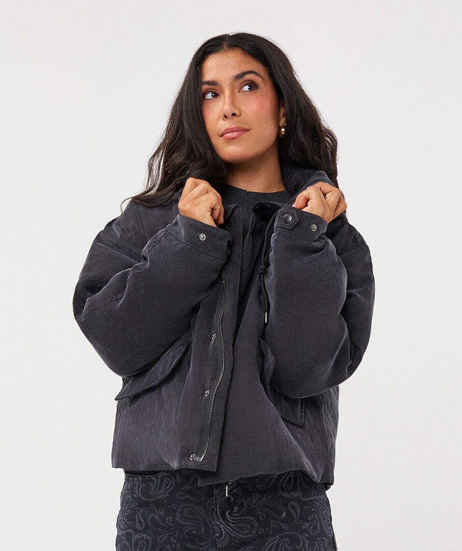 Jacket padded l/weight hood