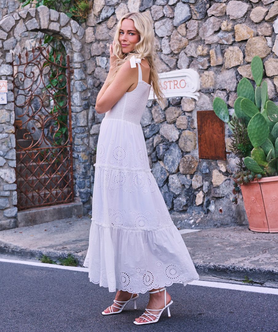 Dress smock broderie