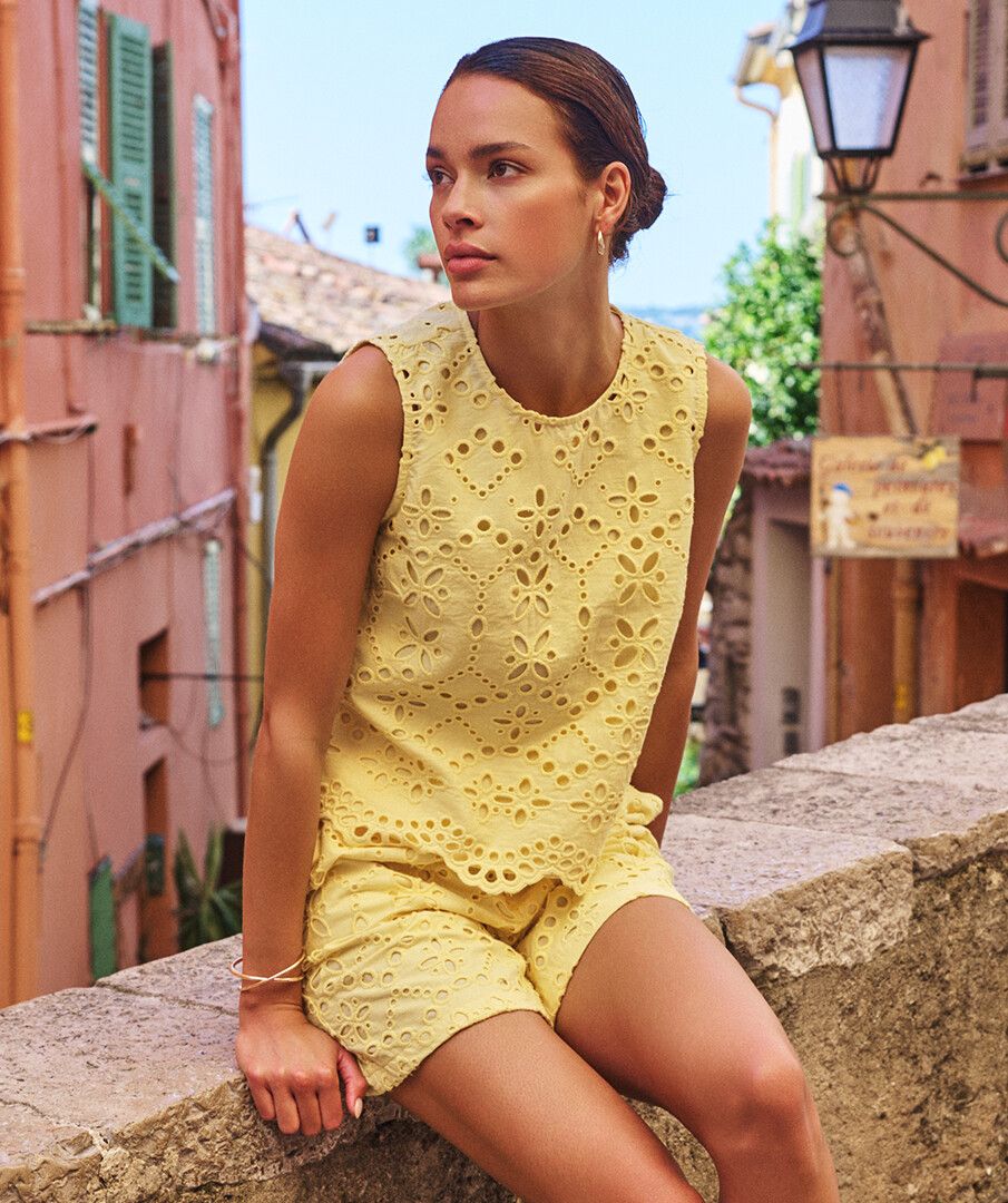 Top  broderie anglaise